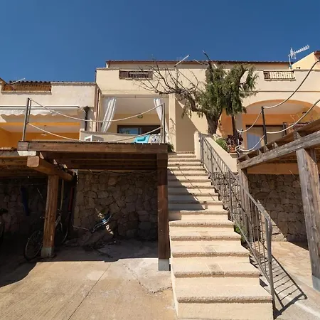 Apartment Vista Mare San Teodoro, Bbq With Garden