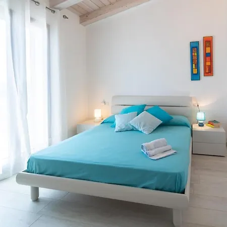 Vista Mare San Teodoro, Bbq With Garden Apartment
